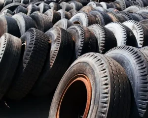 5 Common Causes of Truck Tyre Damage and How to Avoid Them