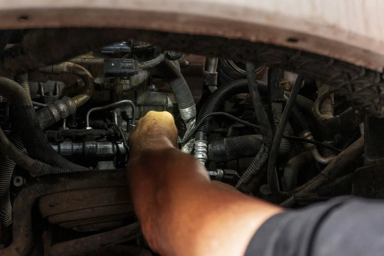 Identifying Common Truck Electrical Wiring Issues Early