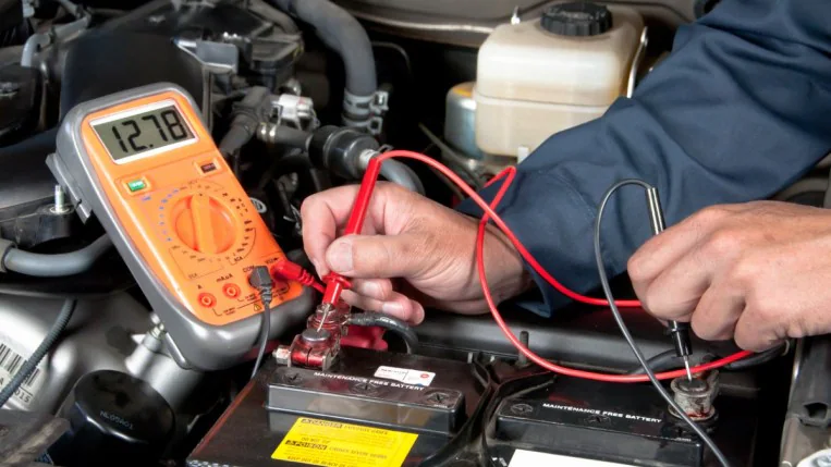 Common Reasons Your Truck Won’t Start and When to Call Professionals